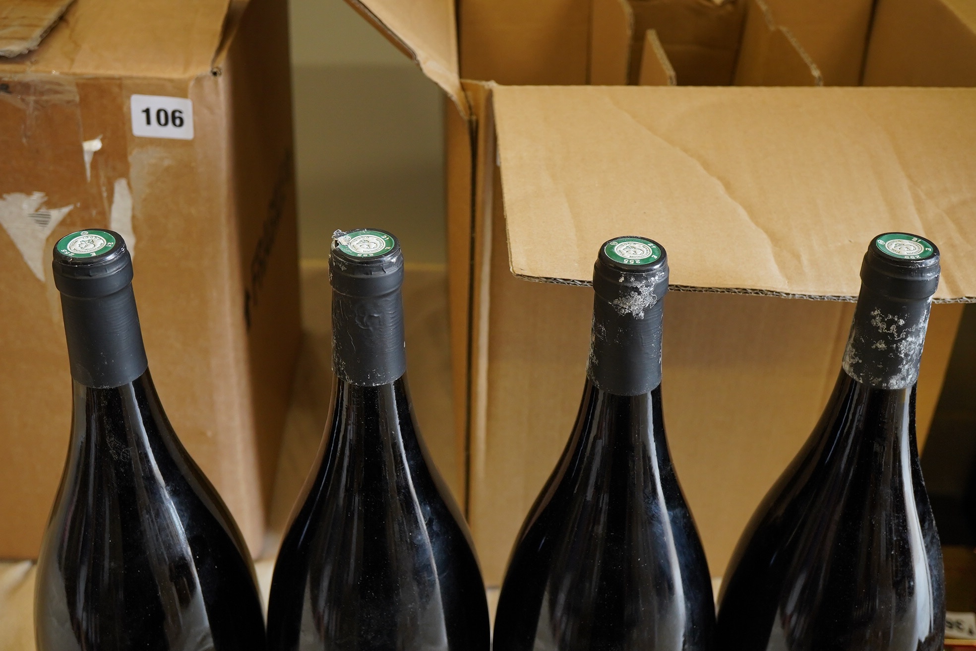 Louis Victor, Volnay Premier Cru Volnay 'Les Aussy', 2004